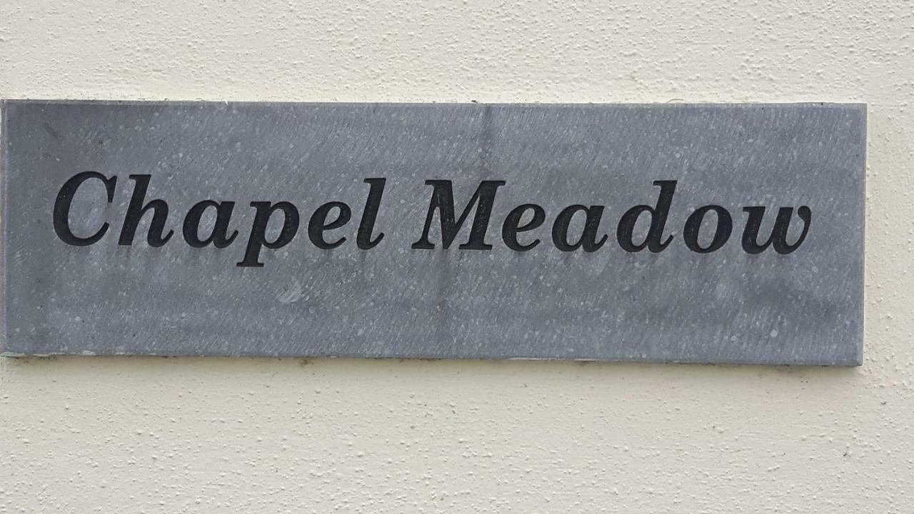 Chapel Meadow Lodge Clonard Exteriör bild
